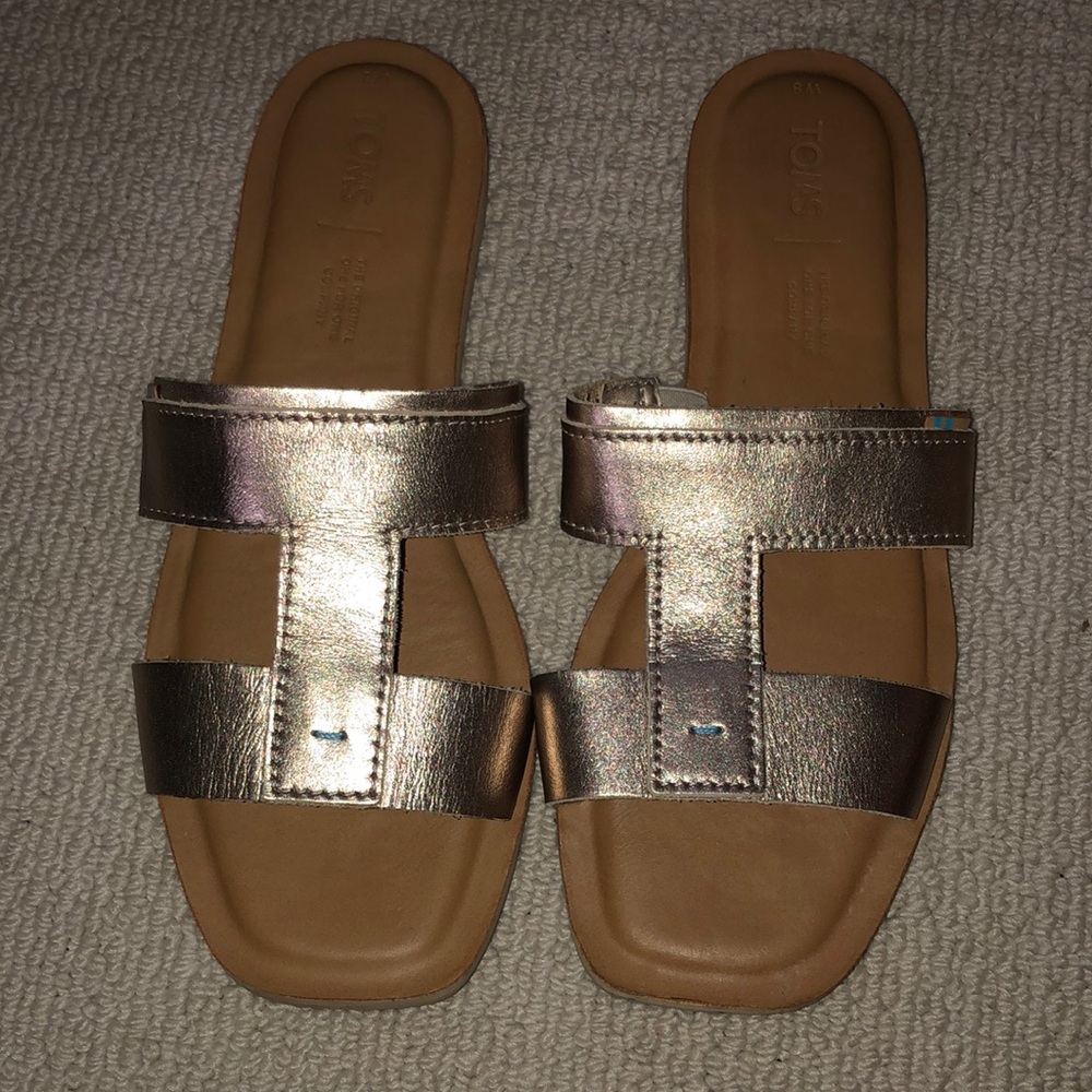 Toms Rose Gold Sandals 8w